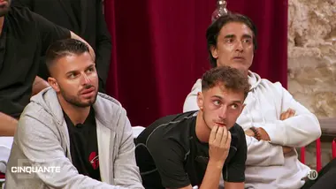 Les cinquante : S2 E7 - Les maîtres du jeu