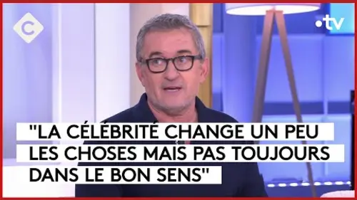 replay de Les confessions de Christophe Dechavanne - C à Vous - 24/01/2024