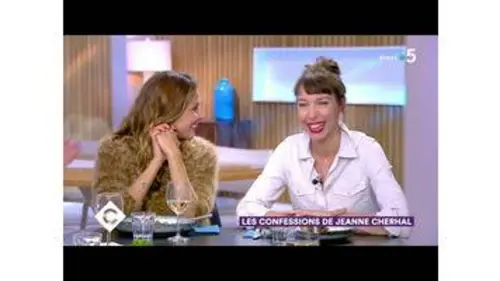 replay de Les Confessions de Jeanne Cherhal - C à Vous - 30/10/2019