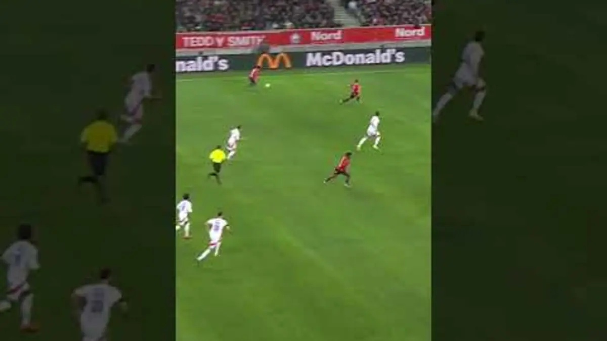replay de Les dribbles de Sahraoui ? #marocco #ligue1 #ligue1mcdonalds #lille #skills @losc