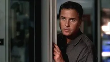 Les experts - S01 E03 - Au-delà des apparences