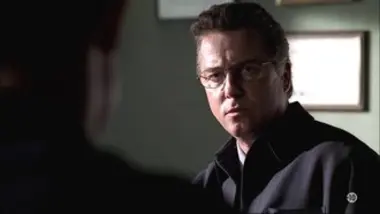 Les experts - S01 E19 - Une famille au microscope