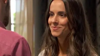 Les flammes du passé - S01 E11