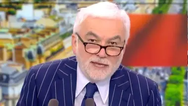 "Les Français crèvent et eux se refilent les postes !" : Pascal Praud sur la Banque de France