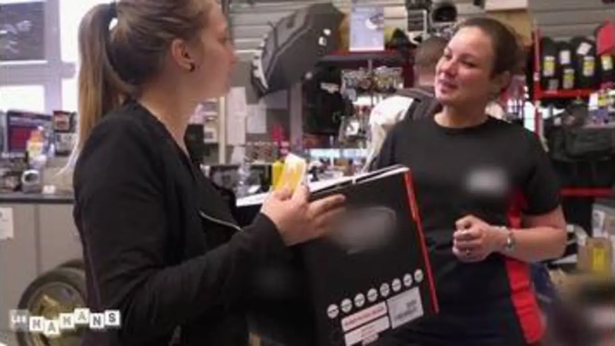 replay de Les mamans : S1 E13 - Belle famille