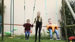 Les mamans : S1 E26 - L'engagement