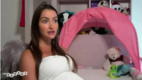 Les mamans S03E94 Ma vie d'aide soignante