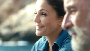 Les ombres rouges - S01 E04