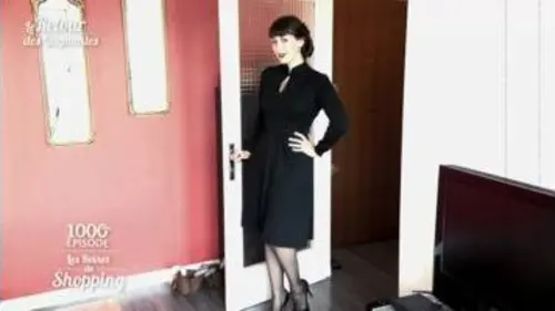 replay de Les Reines du Shopping : Fanny et son look pin-up enchante le showroom
