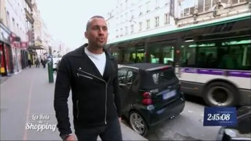 replay de Les rois du shopping : Au lieu de courir, Azize se balade !