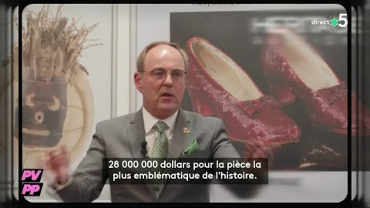 replay de Les souliers du « Magicien d’Oz » s’envolent aux enchères - PVPP de Mohamed Bouhafsi - C à vous