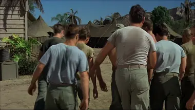 Les têtes brûlées : S2 E31 - Le commando