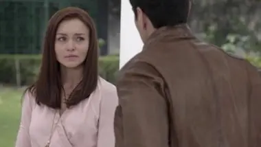 Les trois visages d'Ana - S01 E12