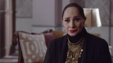 Les trois visages d'Ana - S01 E13