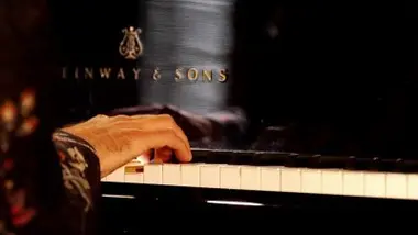 Les voyages d'un jeune pianiste