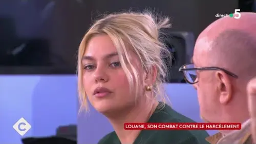 replay de Louane, son combat contre le harcèlement - C à Vous - 10/10/2023