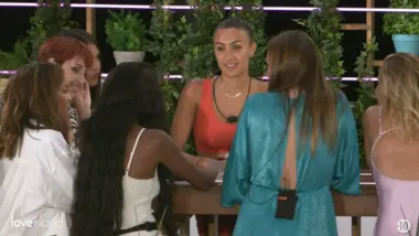 Love Island France : S1 E16