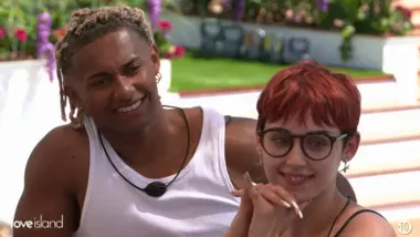 Love Island France : S1 E2