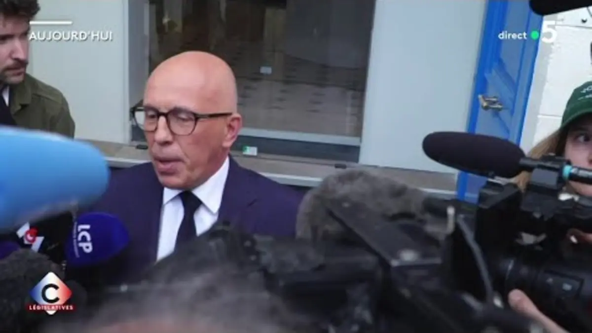 replay de LR : une digue qui explose et un parti qui implose - Patrick Cohen - C à vous - 11/06/2024