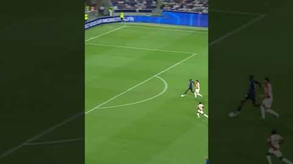 replay de Lucas Perri ??? #ligue1 #ligue1mcdonalds #football #goalkeeper #goalkeepersaves #brazilian #brazil