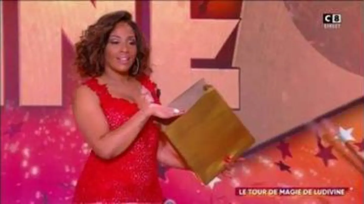 replay de Ludivine Rétory bluffe tous les chroniqueurs avec son tour de magie !