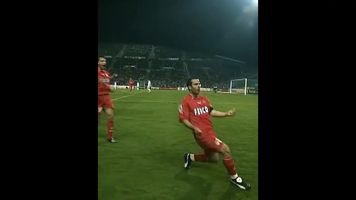 Ludovic Giuly! 😮‍💨 #football #ligue1 #psg #sports…
