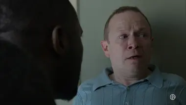 Luther : S2 E2 - Danse avec les requins