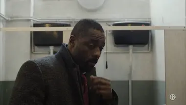 Luther : S2 E3 - La vie à pile ou face : pile