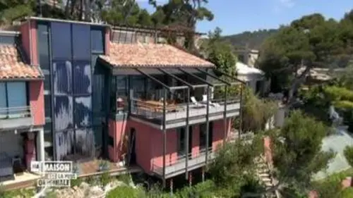 replay de Ma maison est la plus originale : La maison suspendue