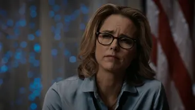 Madam Secretary : S2 E11 - La guerre des étoiles