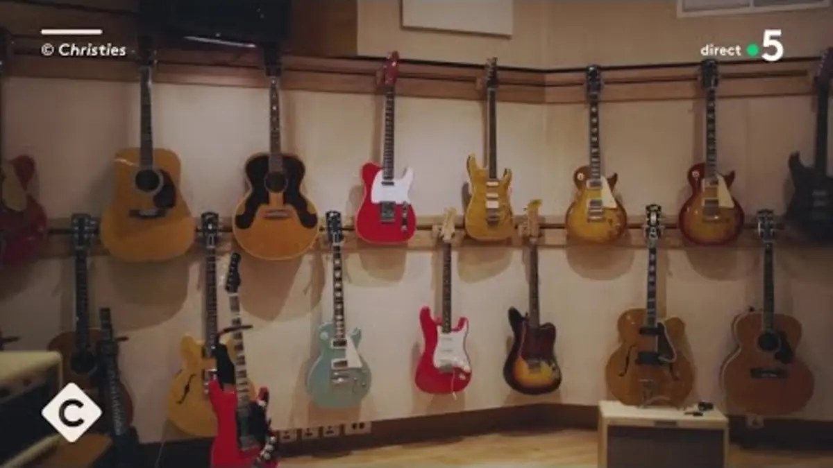 replay de Mark Knopfler : un amour de guitare - L’Oeil de Pierre - C à Vous - 02/02/2024