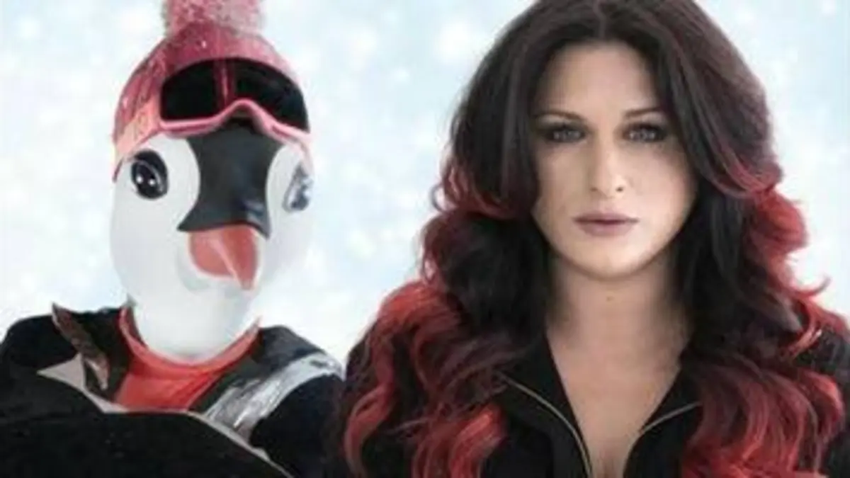 replay de Mask Singer - Larusso dévoile son clip "Tous les cris, les SOS"