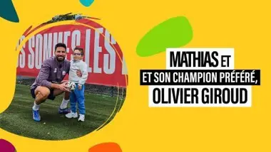Mathias et son champion préféré, Olivier Giroud
