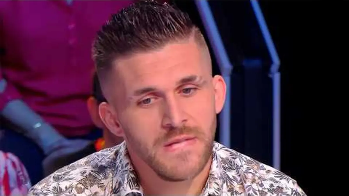 replay de Matthieu refuse d'avancer sans Lola