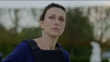 Menace imminente - S01 E06