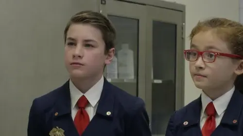 Organisation super insolite S02E12 Mines et châtiments