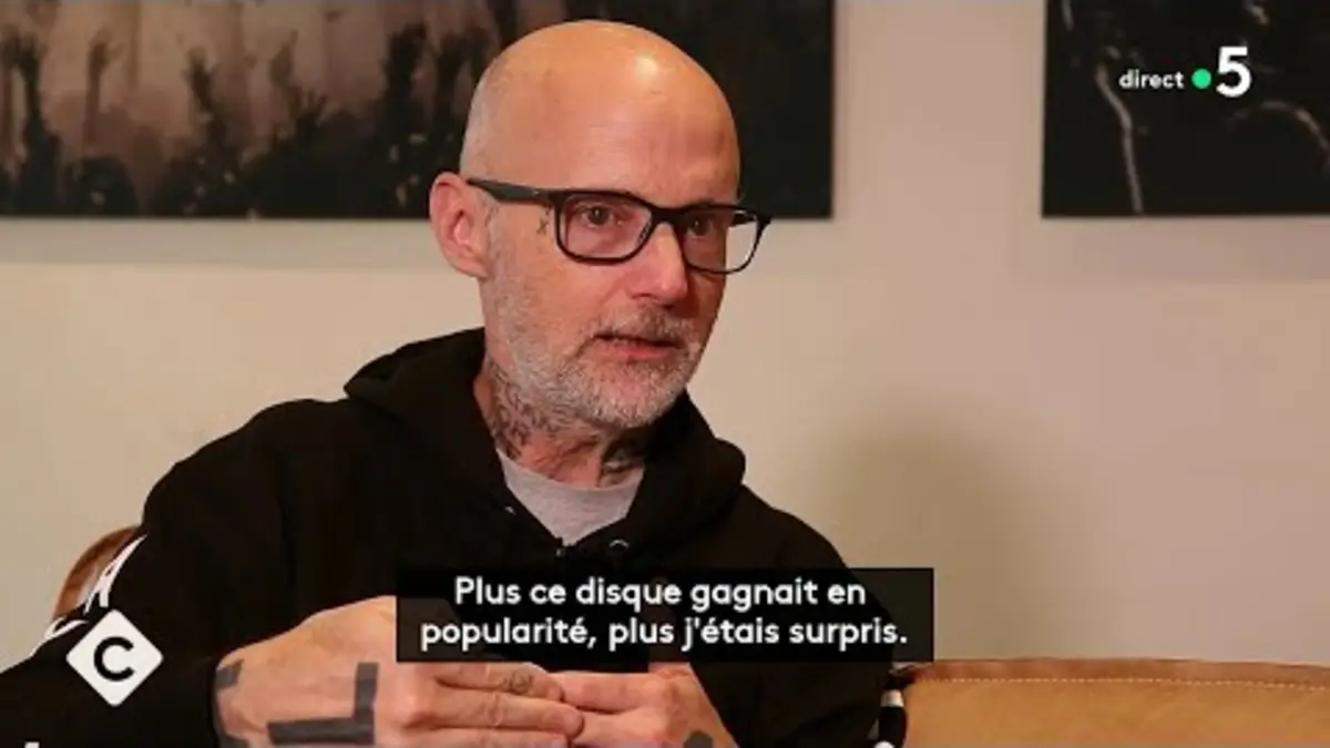 replay de Moby revient, et ça fait du bien ! - L’Oeil de Pierre - C à vous - 25/09/2024