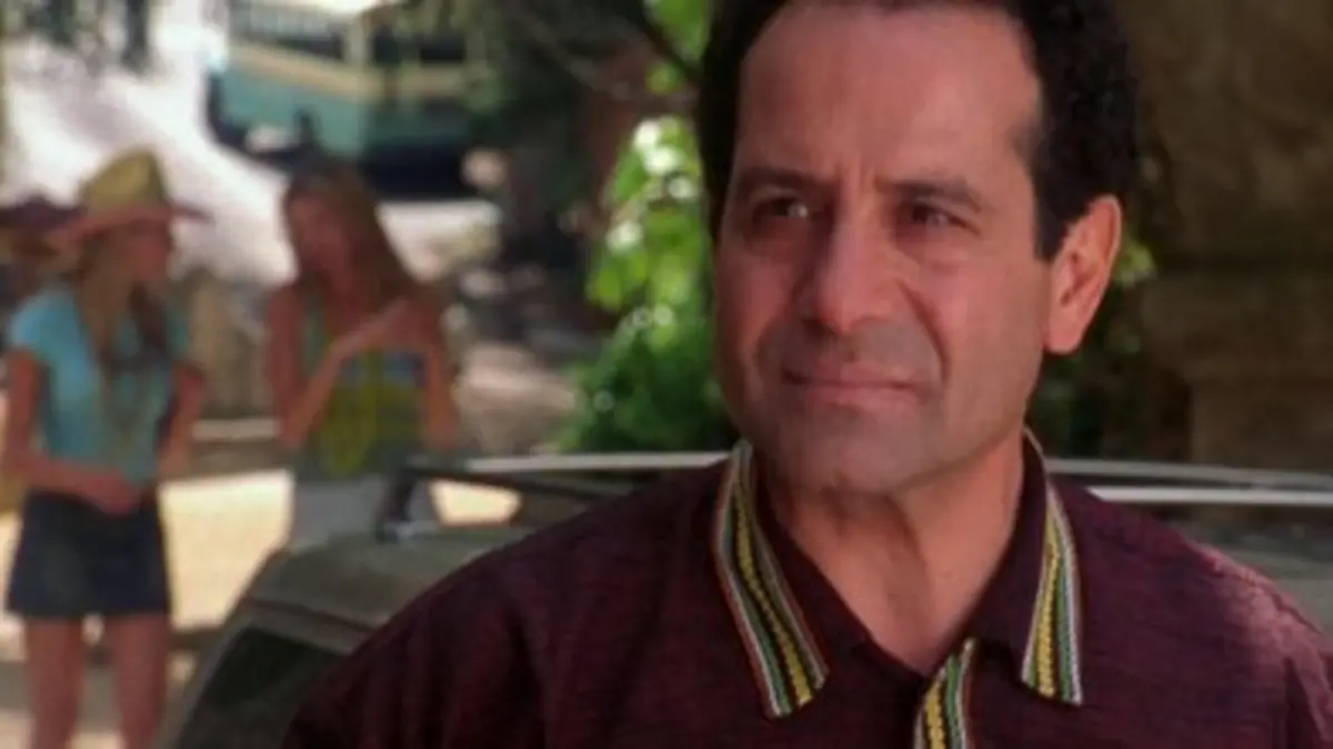 replay de Monk - S02 E02 - Monk part à Mexico