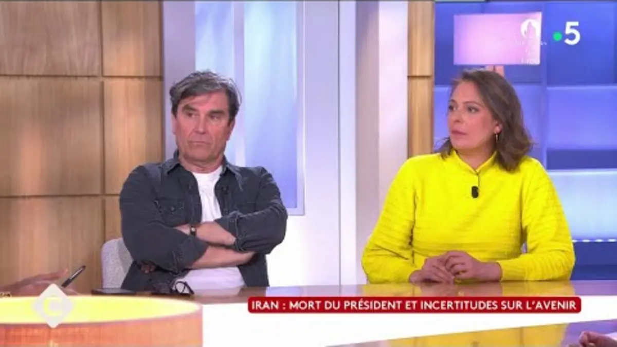 replay de Mort de Raïssi : quelles conséquences pour la région ? - C à Vous - 20/05/2024