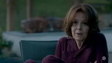 MotherFatherSon : Épisode 4