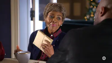 Murder : S5 E13 - Joyeux Noël