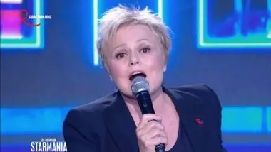Muriel Robin - La complainte de la serveuse automate