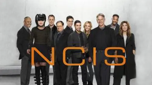 replay de NCIS : S16 E24 - Fantômes