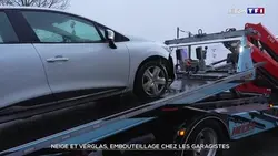 Neige et verglas : embouteillage chez les garagistes