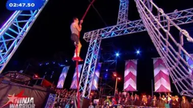 Ninja warrior, le parcours des héros - S01 E03 Le parcours des héros