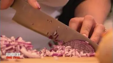 Norbert commis d'office : Céline : séquestration de poulette / Anthony : usurpation de purée