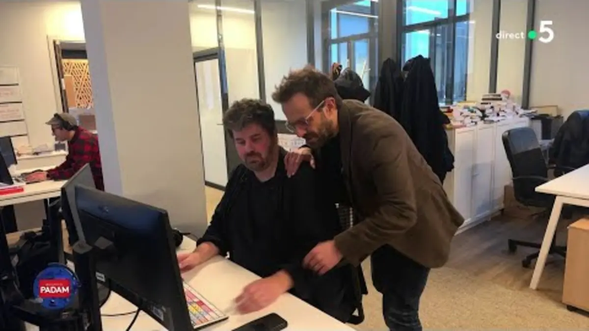 replay de On a essayé la journée mondiale sans portable - Les infos de PADAM - C à Vous - 07/02/2025
