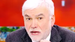 "On se beurre les tartines avec votre argent", Pascal Praud alerte sur le service public