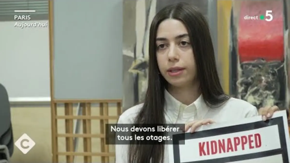 replay de Otages du Hamas : des familles témoignent - La Story - C à Vous - 25/10/2023