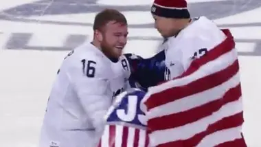 Para Hockey sur glace : Declan Farmer ou le meilleur joueur de la planète